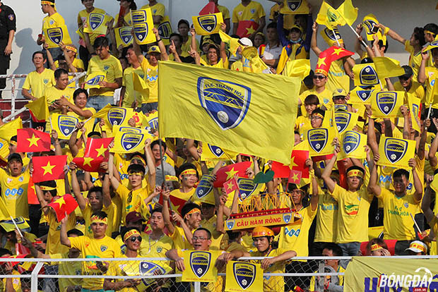 Ảnh bài viết V-League 2016: Đừng để con khóc…mẹ mới cho bú