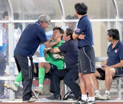 Ảnh bài viết Nguyên nhân khiến ĐKVĐ Becamex Bình Dương tụt dốc không phanh