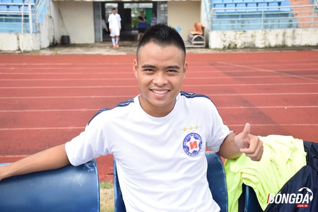 Tân binh Nguyễn Hữu Phước sẽ khoác áo SHB Đà Nẵng mùa giải V-League 2017. Ảnh: Viết Định.