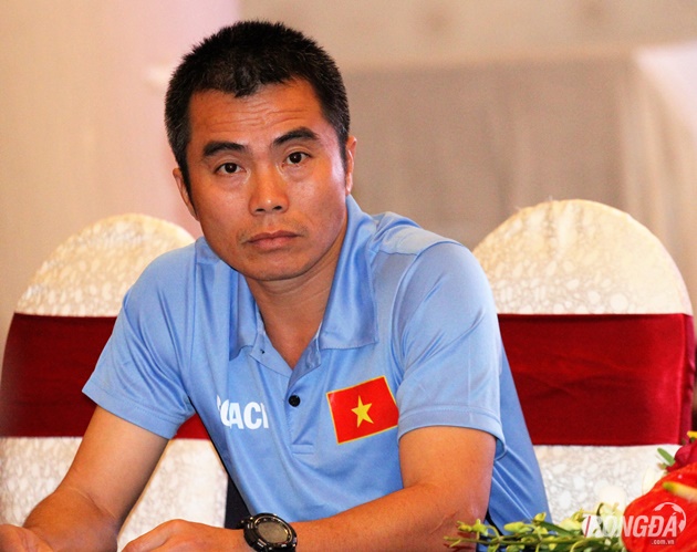 HLV Phạm Minh Đức thừa nhận U21 Thái Lan mạnh hơn Việt Nam rất nhiều. Ảnh: Đình Viên.