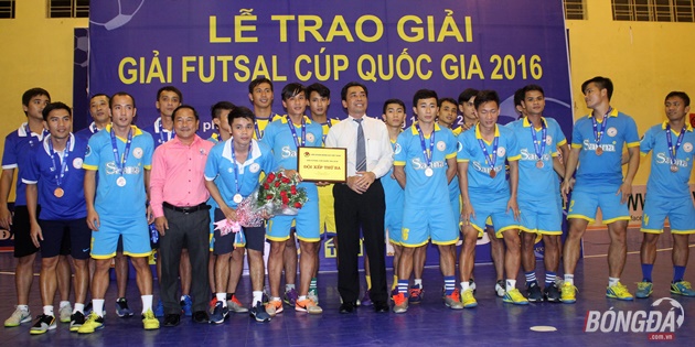 Vùi dập Cao Bằng với tỉ số không tưởng 7-1, Sanna Khánh Hòa hạng ba. Ảnh: Đình Viên.