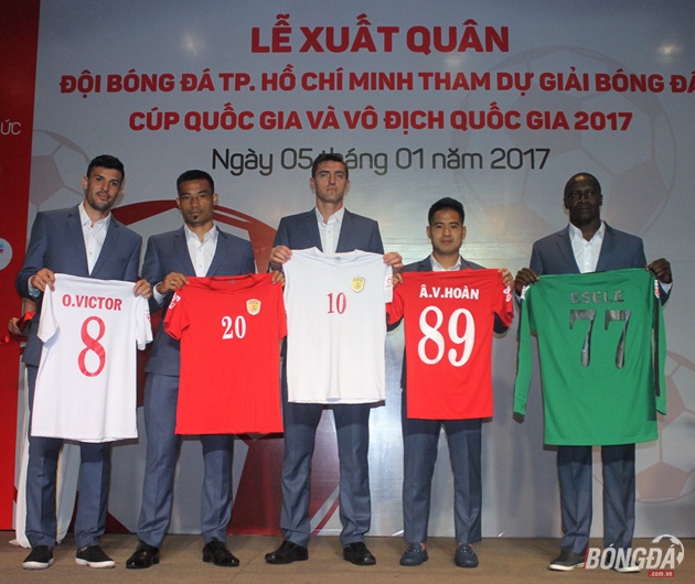 Đại diện những tân binh, gương mặt sáng giá nhất của CLB TP.HCM mùa giải mới 2017. Ảnh: Đình Viên.