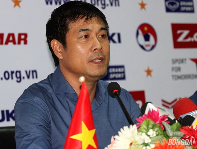 Ảnh bài viết HLV Hữu Thắng: “Công Phượng giải tỏa áp lực khi mang băng đội trưởng”