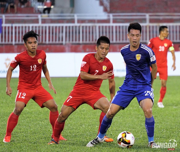 Quảng Nam FC đặt mục có điểm trên sân Gò Đậu chiều nay khi đối đầu với Becamex Bình Dương. Ảnh: Đình Viên.