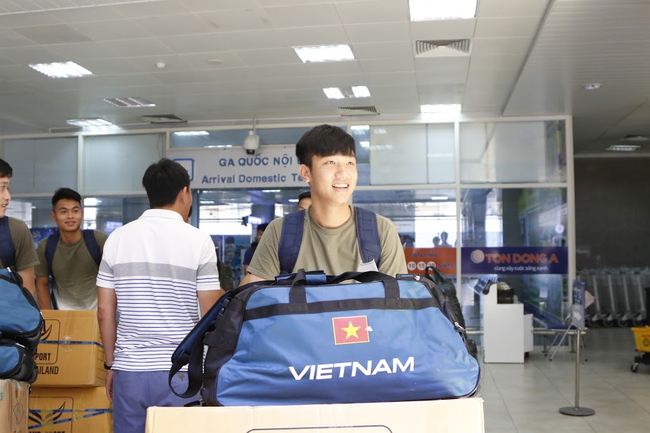 Ảnh bài viết "Hot boy" U20 Việt Nam hội quân ở Nha Trang chuẩn bị U20 thế giới
