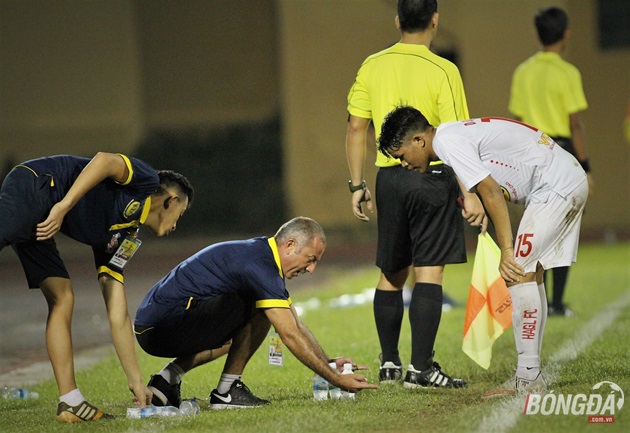 Ảnh bài viết HLV Graechen nói gì sau thất bại 1-3 trước U19 Việt Nam