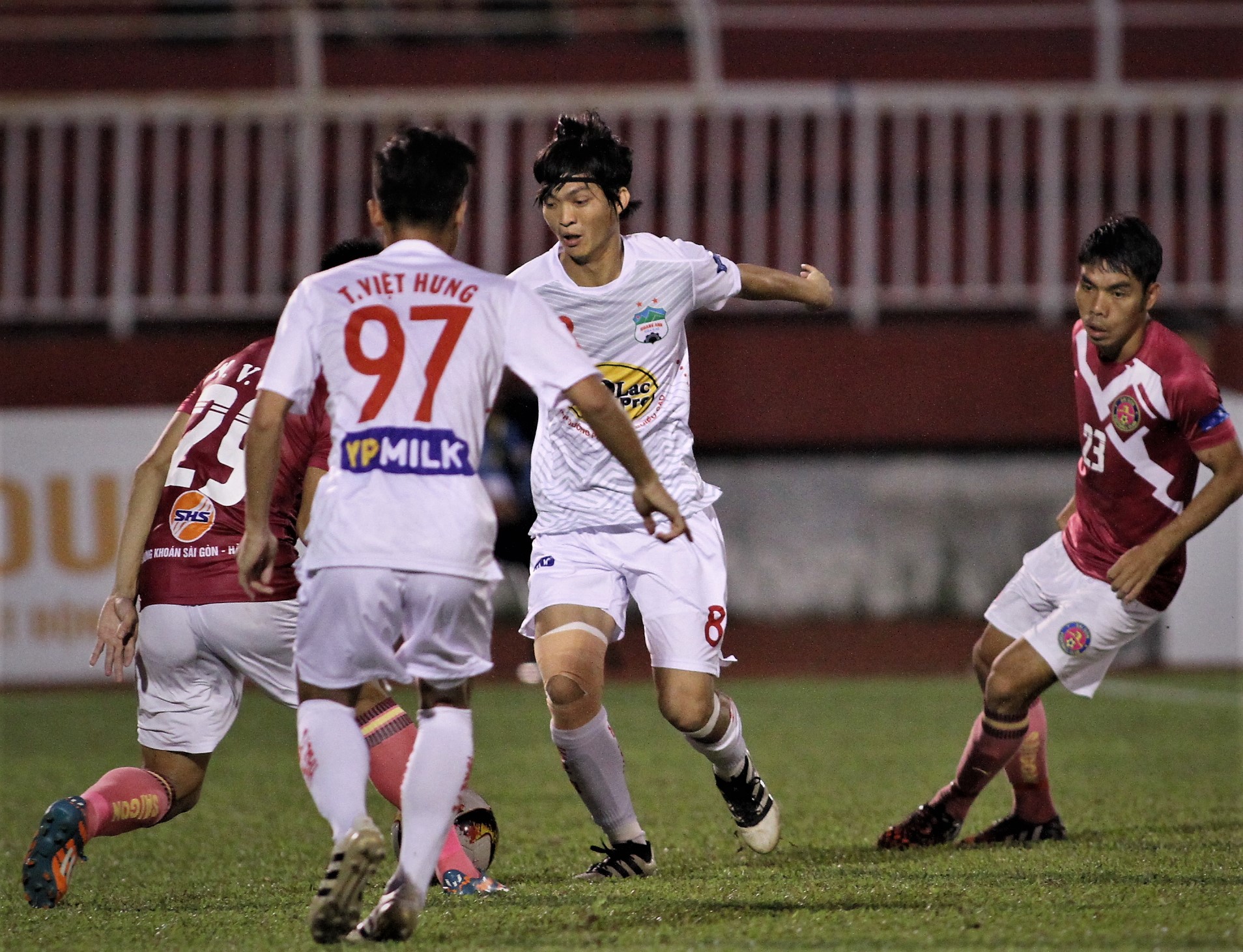 Ảnh bài viết HLV Quốc Tuấn nói gì về sự trở lại của "Pirlo phố núi"