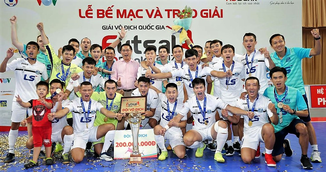 Ảnh bài viết Bế mạc giải futsal VĐQG 2017: Thái Sơn Nam lên ngôi vô địch thuyết phục
