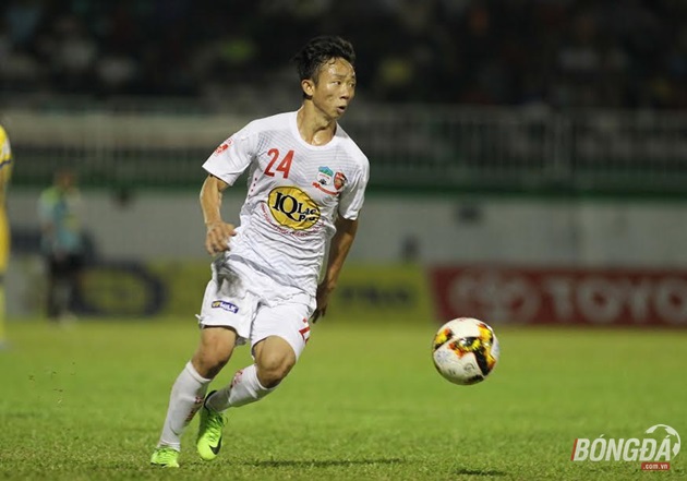 Ảnh bài viết Ngọc Quang lập đú đúp, HAGL mở hội tại Phố Núi