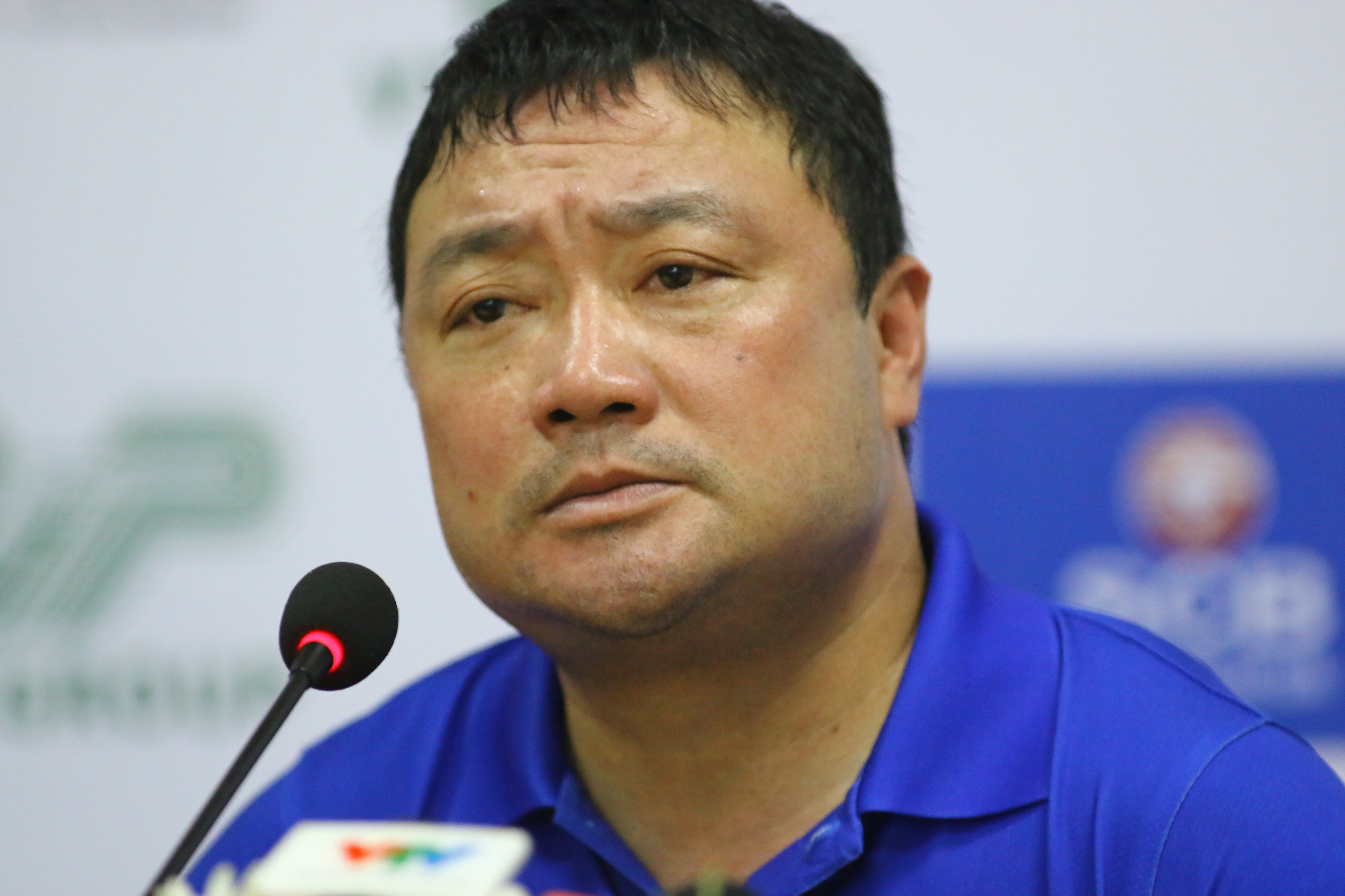 Ảnh bài viết Trương Việt Hoàng đã làm nghề HLV thì không sợ bị sa thải