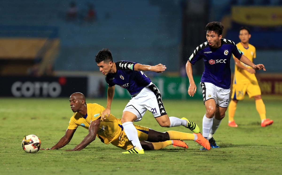 Trần Đình Trọng gặp chấn thương ở Hà Nội FC.