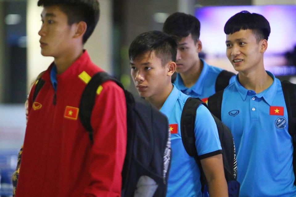 Ảnh bài viết  Điểm tin bóng đá Việt Nam sáng 13/07: U19 Việt Nam lặng lẽ về nước