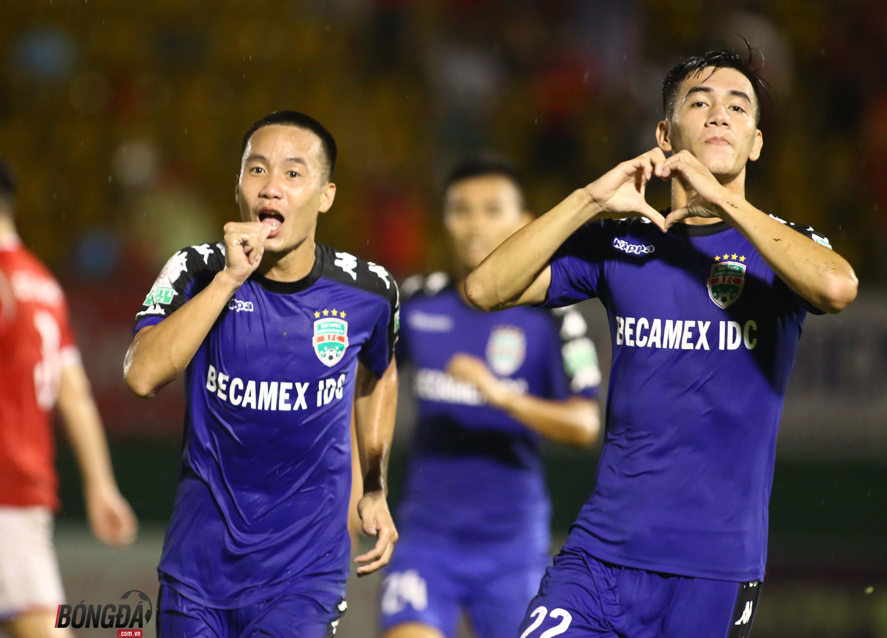 Tiến Linh (22) dẫn đầu danh sách "dội bom" của cầu thủ nội sau 23 vòng đấu ở V-League 2018. Ảnh: Đình Viên.