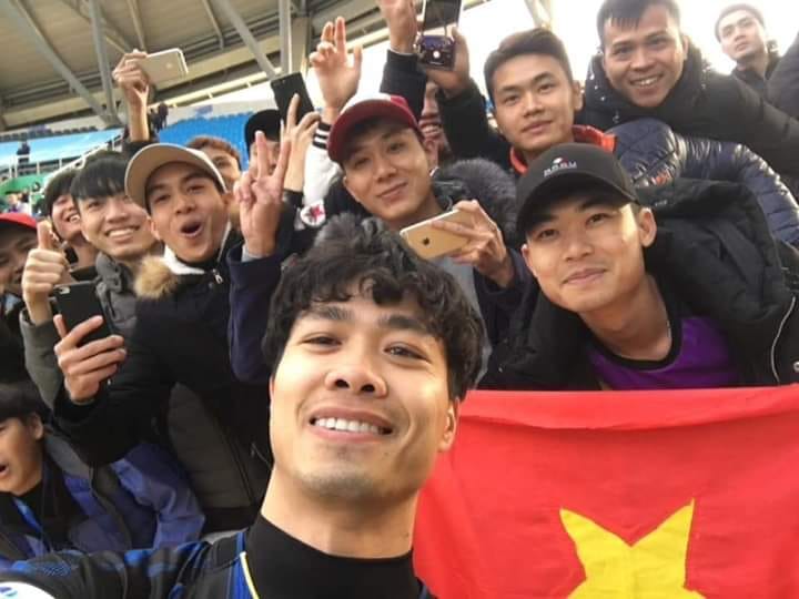 Ảnh bài viết "Công Phượng chưa làm người hâm mộ thỏa mãn"