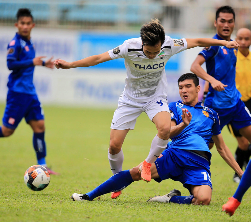 Ảnh bài viết Đấu sớm vòng 14 V-League 2019: HAGL thất thủ tại phố núi, Thanh Hóa thăng hoa ở phố biển
