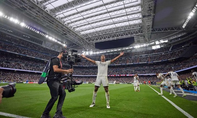 Jude Bellingham đang dần trở thành trụ cột không thể thay thế tại Real Madrid.