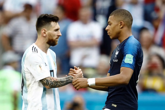 Kylian Mbappé được cho là ngôi sao có tiềm năng nhất để tiệm cận Messi.