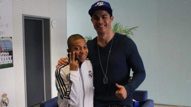Ronaldo truyền cảm hứng cho rất nhiều cầu thủ trẻ, trong đó có cả Kylian Mbappé.