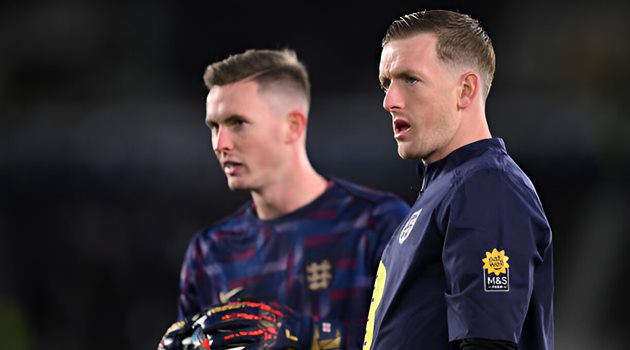 Ảnh bài viết Lee Carsley tiết lộ lý do loại Pickford, chọn Henderson ở trận gặp Phần Lan