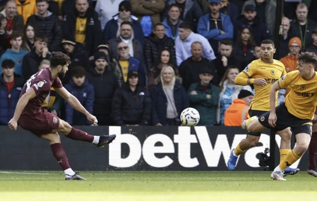 Ảnh bài viết Gvardiol lập siêu phẩm cầu vồng, vượt mặt sao Arsenal trong năm 2024