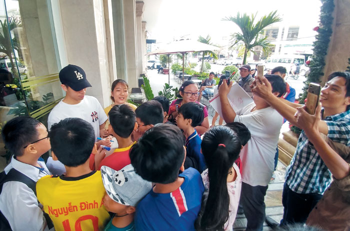 NHM luôn theo sát các tuyển thủ U23 Việt Nam. Cre:Chosun.