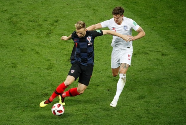 Ivan Rakitic trông như một nghệ sĩ mỏng manh, nhưng lại chơi đầy kiên cường suốt 120 phút.