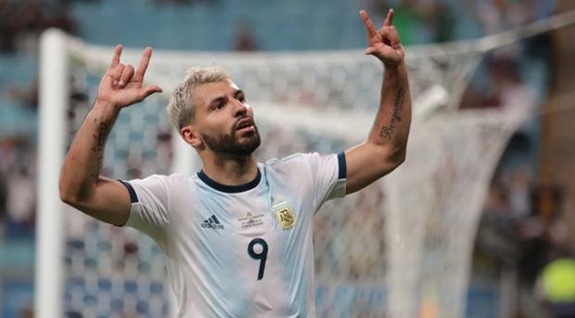 Ảnh bài viết Sergio Aguero: 'Ống thở' của Lionel Messi