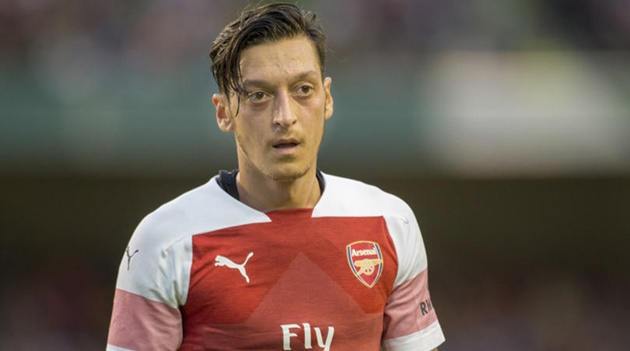 Ảnh bài viết Góc nhìn: Giữ Oezil làm gì nữa Unai Emery?
