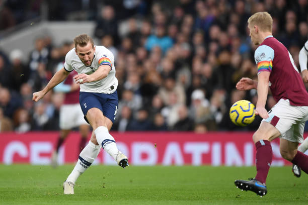 TRỰC TIẾP Tottenham 2-0 Burnley: Moura nhân đôi cách biệt (H1) - Bóng Đá
