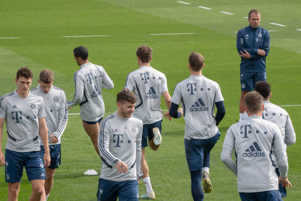 Sau vòng 17, Bundesliga bước vào kỳ nghỉ đông hơn 20 ngày. Đó là quãng thời gian để các đội bóng hồi phục và chuẩn bị cho giai đoạn sau của mùa giải. Trận đấu tiếp theo của Bayern sẽ là màn chạm trán với Nurnberg vào ngày 11/1