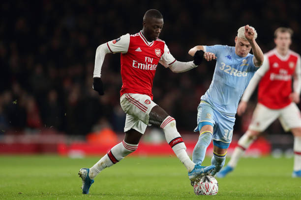 Arsenal xuất phát với đội hình khá lạ lẫm.