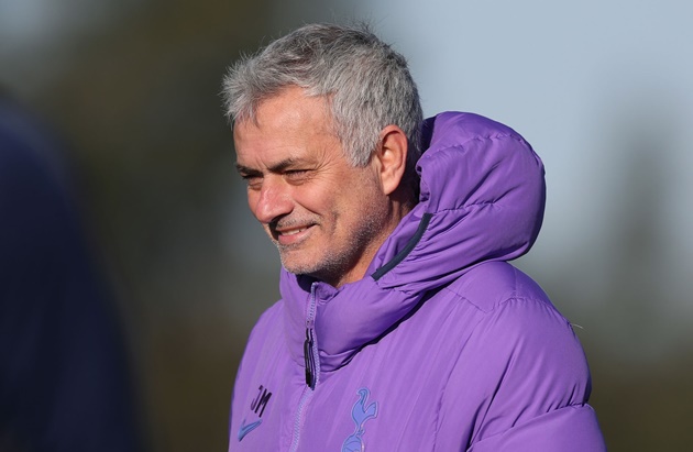 Jose Mourinho tỏ ra khá thoải mái trước thềm trận đại chiến với Man City