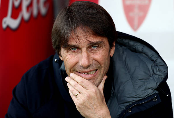 Ảnh bài viết Napoli vô địch Serie A, Conte tiết lộ áp lực khủng khiếp