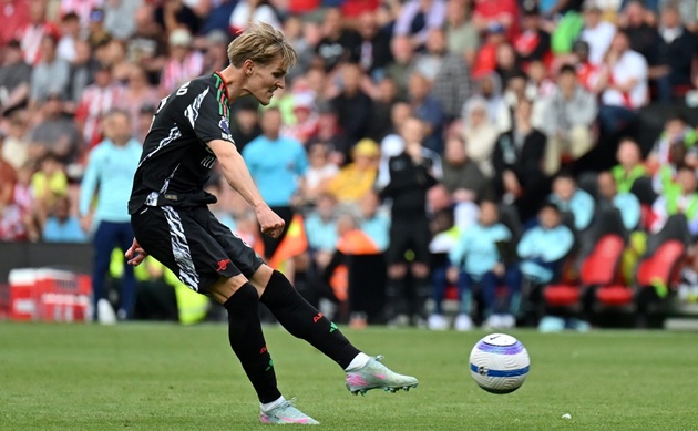 Pha lập công quyết định của Odegaard trước Southampton chính xác là kiểu bàn thắng mà Arsenal đang thiếu