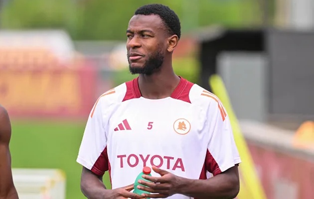 Ảnh bài viết Roma giữ chặt Ndicka giữa tin đồn Arsenal và PSG quan tâm