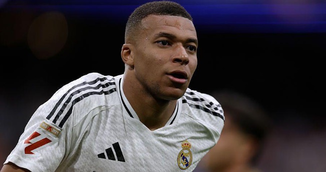 Ảnh bài viết Top 10 cầu thủ ghi bàn nhiều nhất trong mùa giải đầu tiên: Mbappe xếp thứ 4; Khác biệt số 1