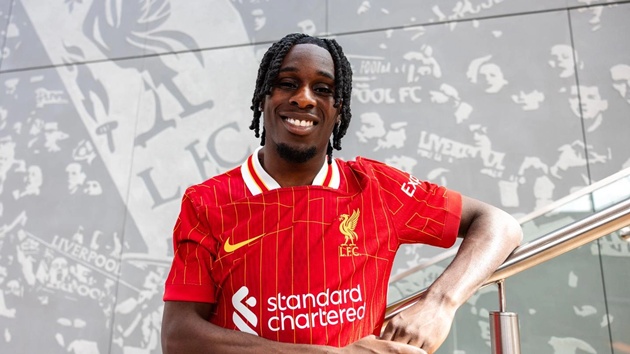Frimpong chinh thức ký hợp đồng với Liverpool