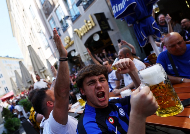 Với việc lọt vào trận chung kết Champions League thứ 2 trong 3 năm, fan Inter tự tin có thể làm nên chuyện lần này.