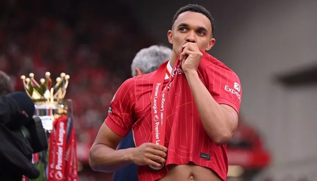 Ảnh bài viết Agbonlahor chỉ trích Liverpool, để Real bắt nạt vụ Alexander-Arnold