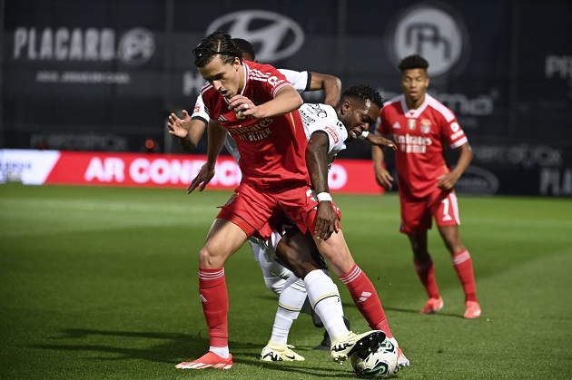 Alvaro Carreras từng chơi cho Real trong quá khứ.