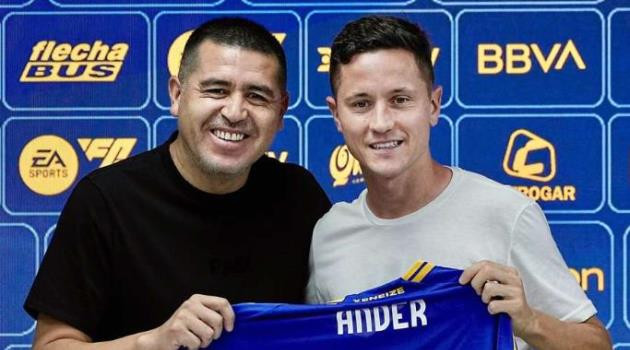 Ander Herrera bên chiếc áo Boca.