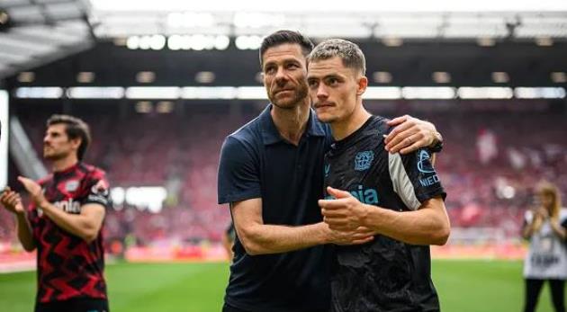 Ảnh bài viết Joachim Low bất ngờ khi Wirtz chọn Liverpool thay vì Real Madrid