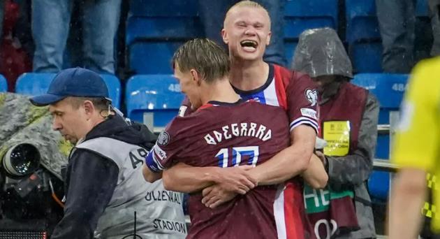 Ảnh bài viết Chấm điểm Na Uy 3-0 Italy: 'Tam tấu' Nusa - Haaland - Sorloth bùng nổ