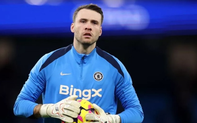 Man City chiêu mộ Marcus Bettinelli.