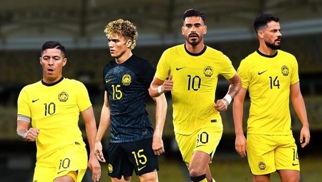 Malaysia đã và đang nhập tịch hàng loạt cầu thủ.