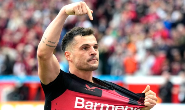 Milan đang xem Xhaka như mục tiêu hàng đầu.