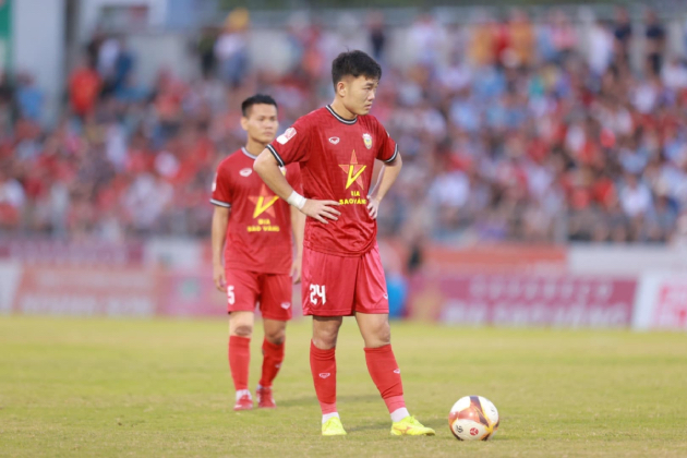 Ảnh bài viết Chia tay Hà Tĩnh, Xuân Trường chuyển vào Nam vì mộng vô địch V-League?