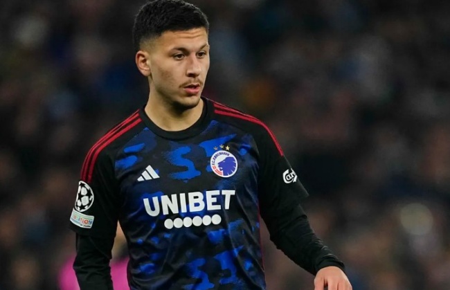 Roony Bardghji sở hữu kỹ thuật khéo léo.