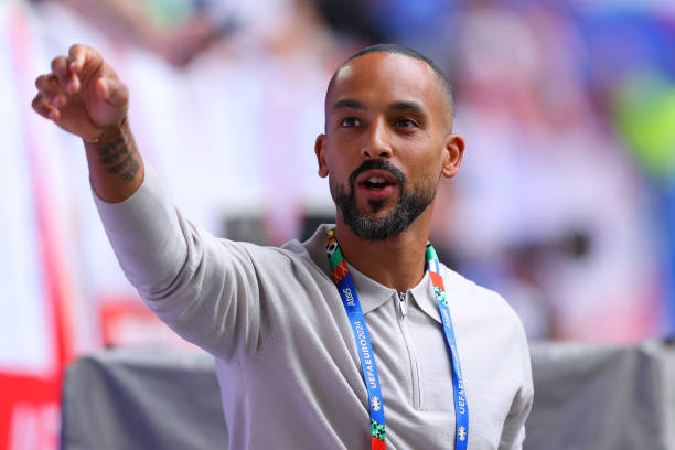Ảnh bài viết Theo Walcott: "Thật thất vọng khi Arsenal không theo đuổi một cầu thủ như vậy"