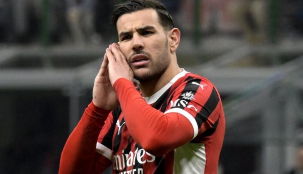 Ảnh bài viết Theo Hernandez rời Milan, ký hợp đồng lương khủng với Al-Hilal